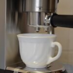 De'Longhi Dedica Style EC685.M Espresso Machine – Slim 15 cm Design, Milk Frother, 15-Bar Pressure, 1L Water Tank, Compatible with Ground Coffee & ESE Pods, Stainless Steel photo review