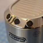 De'Longhi Dedica Style EC685.M Espresso Machine – Slim 15 cm Design, Milk Frother, 15-Bar Pressure, 1L Water Tank, Compatible with Ground Coffee & ESE Pods, Stainless Steel photo review