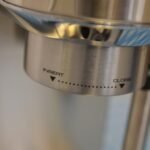 De'Longhi Dedica Style EC685.M Espresso Machine – Slim 15 cm Design, Milk Frother, 15-Bar Pressure, 1L Water Tank, Compatible with Ground Coffee & ESE Pods, Stainless Steel photo review