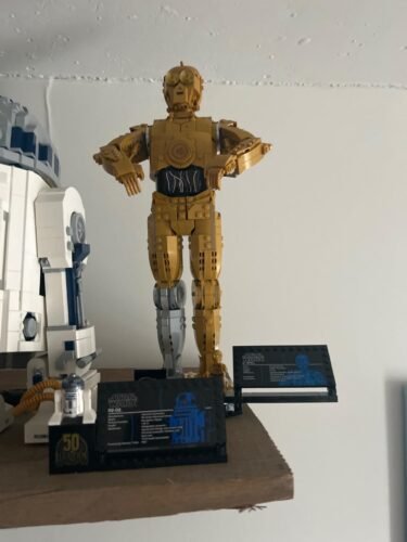LEGO Star Wars C-3PO Droid Figure 75398 – Collectible Build-and-Display Model for Adults with Minifigure & Info Plaque – 25th Anniversary Star Wars Gift & Home Decor – 1,138 Pieces photo review