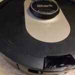 Shark AV2501AE AI Ultra Robot Vacuum with XL HEPA Self-Empty Base – 60-Day Capacity, Smart Mapping, LIDAR Navigation, Alexa Control, Perfect for Pet Hair, Carpet & Hard Floor, Bagless, Black photo review