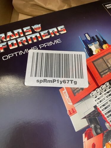 LEGO Icons Optimus Prime Transformers Set 10302 – 2-in-1 Robot and Truck Collectible Model Kit for Adults with Weapons & Accessories – Build & Display Autobot Leader – 1,508 Pieces photo review