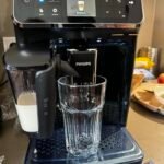 Philips Series 5400 LatteGo Fully Automatic Coffee Machine – 12 Drinks, TFT Touch Display, Built-in Grinder, EP5441/50 Black photo review