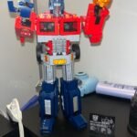 LEGO Icons Optimus Prime Transformers Set 10302 – 2-in-1 Robot and Truck Collectible Model Kit for Adults with Weapons & Accessories – Build & Display Autobot Leader – 1,508 Pieces photo review