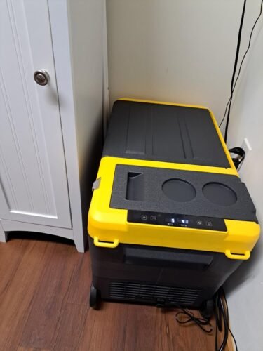 EF ECOFLOW RIVER 2 Portable Power Station – 256 Wh LiFePO₄ | 1-Hour Fast Charge & 2× Up to 600 W AC Outlets | Solar Generator for Camping, RV & Home Backup photo review