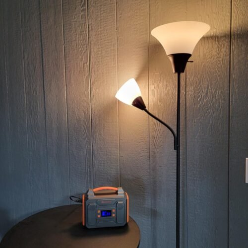 ZeroKor 300W Portable Solar Generator with 60W Foldable Panel – 280Wh Lithium Battery Power Station – Pure Sine Wave 110V AC/DC/USB Outlets – 5.1 lbs (2.3 kg) Lightweight – for RV, Home Backup, Camping photo review