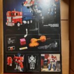 LEGO Icons Optimus Prime Transformers Set 10302 – 2-in-1 Robot and Truck Collectible Model Kit for Adults with Weapons & Accessories – Build & Display Autobot Leader – 1,508 Pieces photo review