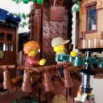 LEGO Ideas Tree House 21318 – Collectible Model Building Set for Adults & Teens, 3 Cabins with Interchangeable Leaves, Includes Minifigures, Nature Accessories & Bird Figure, 3036 Pieces photo review