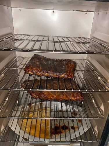 Masterbuilt 30-Inch Digital Electric Vertical Smoker – 710 Sq In Cooking Area, Side Wood Chip Loader, Digital Controls, Chrome Racks & Leg Kit – Model MB20070421, Black photo review