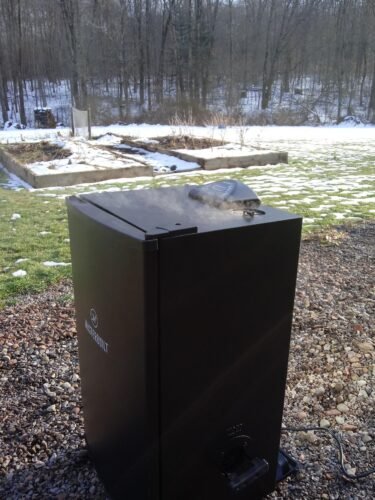 Masterbuilt 30-Inch Digital Electric Vertical Smoker – 710 Sq In Cooking Area, Side Wood Chip Loader, Digital Controls, Chrome Racks & Leg Kit – Model MB20070421, Black photo review